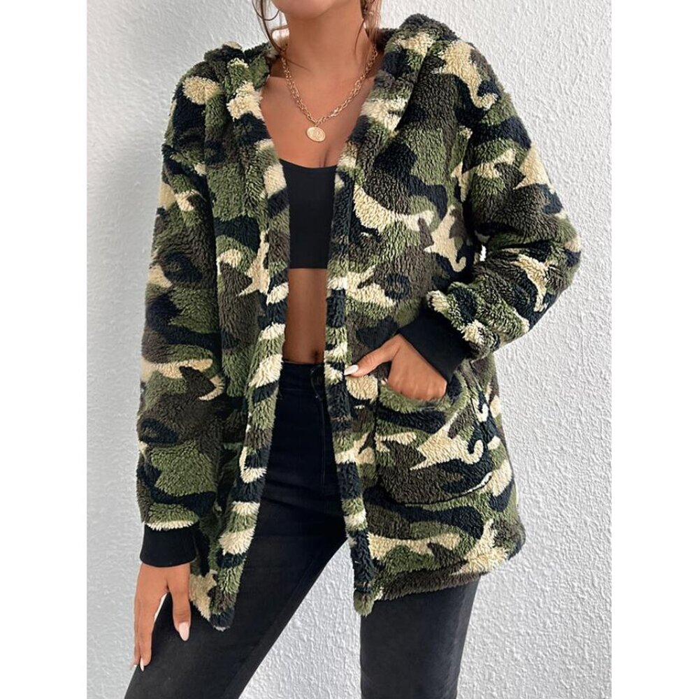 Soft Fuzzy Plush Xs Camo Hoodie Open Front Nwot J… - image 2